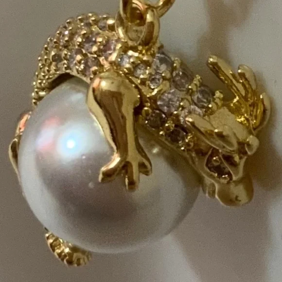 Kate spade holiday sale Dragon small pendant chain necklace - Picture 2 of 7